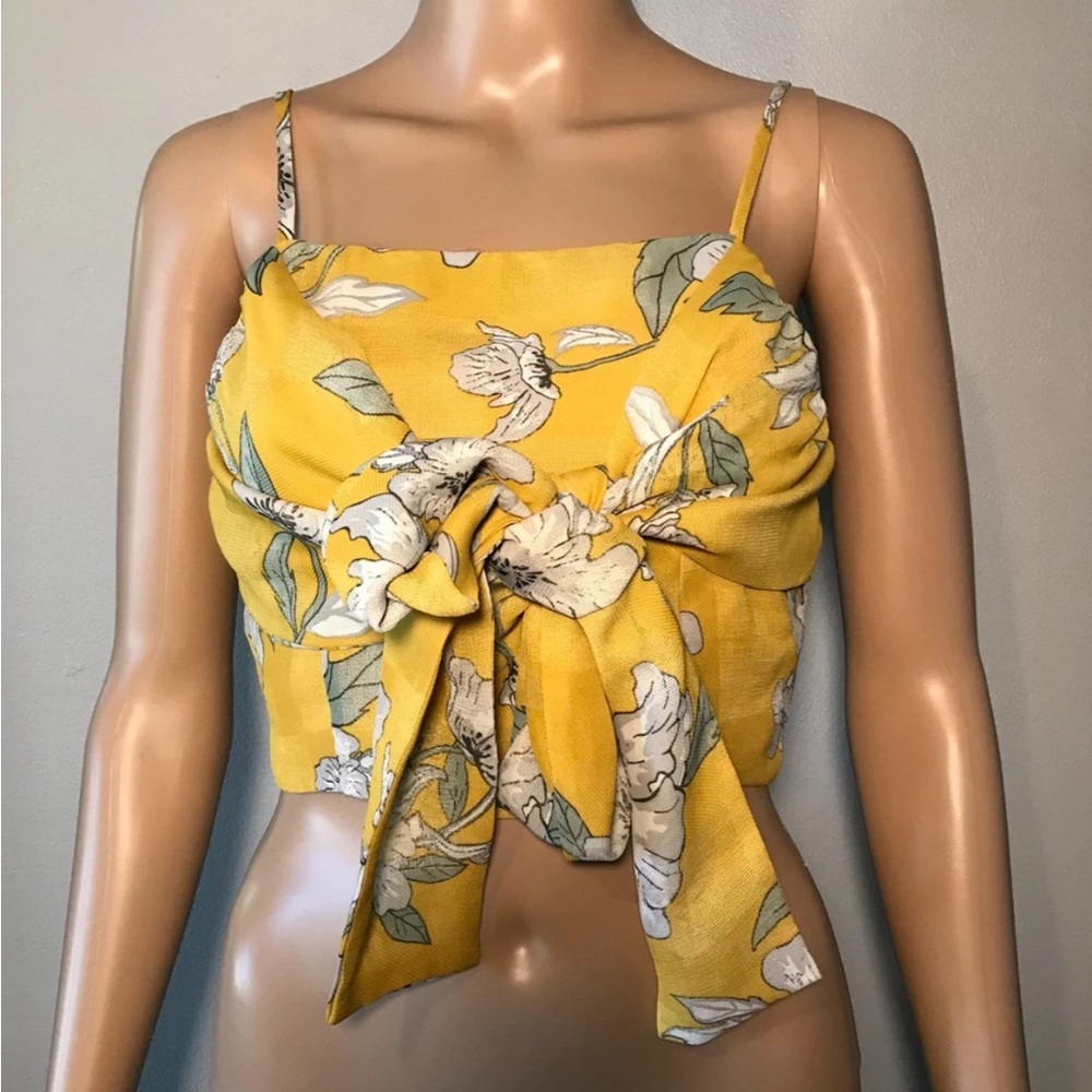 CHRISELLE X J.O.A Floral Spaghetti Strap Cropped Tie-Strap Detail Lined Tank Top